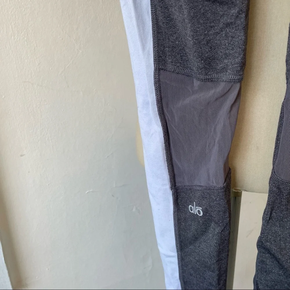 Alo Yoga Ascendant Colorblock Mesh Panel Workout Leggings EUC Size Small